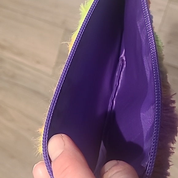 Bundle - Picture 8 of 12